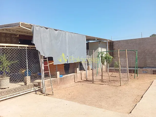 Casa com 680m² 2 quartos e 3 banheiros, à venda, no bairro Santa Terezinha em Aparecida
