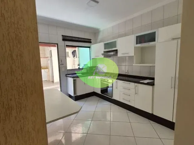 Casa com 150m² 4 quartos e 2 banheiros, à venda, no bairro Jardim Santa Barbara em Sorocaba