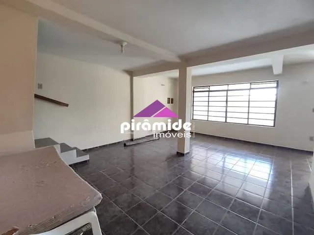 Casa com 300m² 3 quartos e 2 banheiros, à venda, no bairro Jardim Souto em São José dos Campos