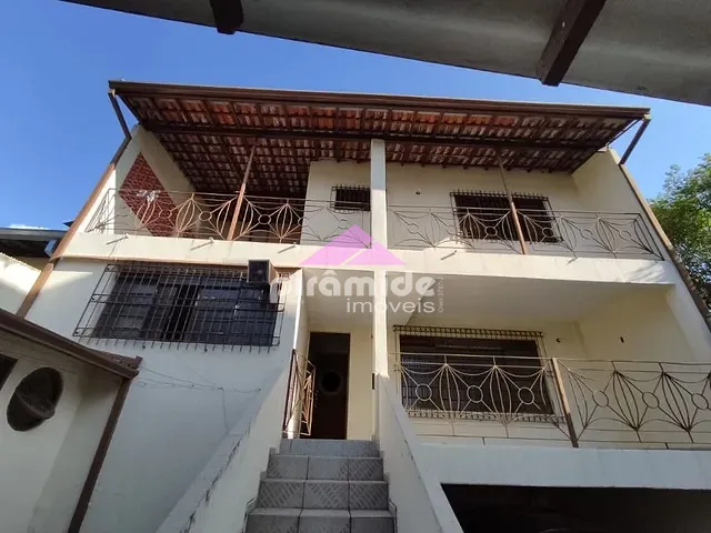 Casa com 300m² 3 quartos e 2 banheiros, à venda, no bairro Jardim Souto em São José dos Campos