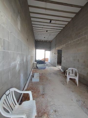 Casa com 176m² 3 quartos e 1 banheiro, à venda, no bairro Loteamento Santa Clara em Pindamonhangaba