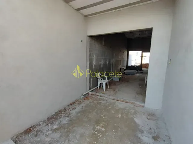 Casa com 176m² 3 quartos e 1 banheiro, à venda, no bairro Loteamento Santa Clara em Pindamonhangaba