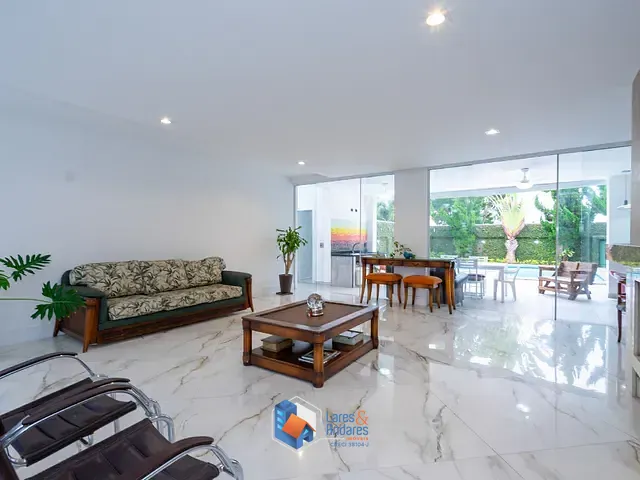 Casa com 400m² 7 quartos e 9 banheiros, à venda, no bairro Jardim Leonor em São Paulo