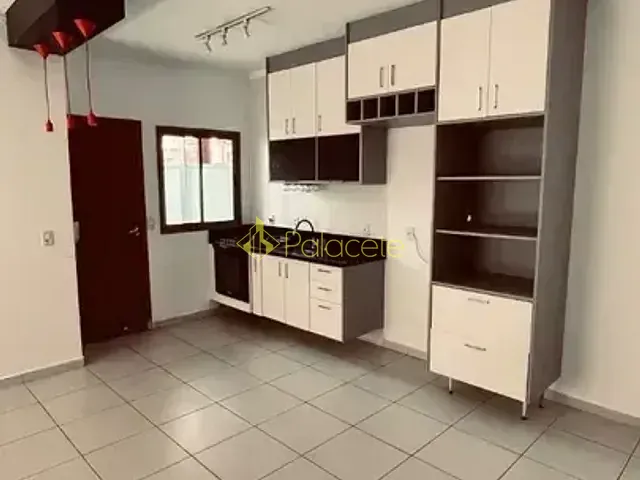 Casa 3 quartos e 2 banheiros, à venda, no bairro Barreiro em Taubaté