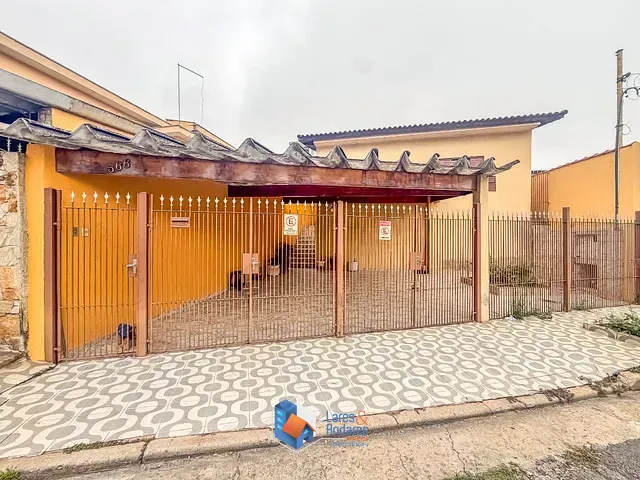 Casa com 290m² 4 quartos e 3 banheiros, à venda, no bairro Vila Mangalot em São Paulo