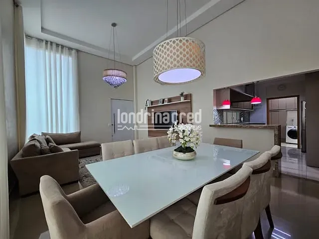 Casa com 252m² 3 quartos e 3 banheiros, à venda, no bairro CONDOMÍNIO MORADA DAS FLORES em Cambé