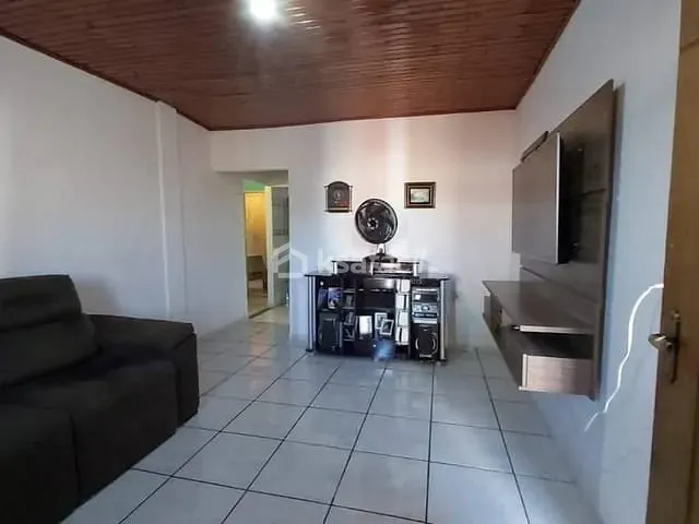 Casa com 360m² 3 quartos e 1 banheiro, à venda, no bairro Jardim Tarumã em Campo Grande