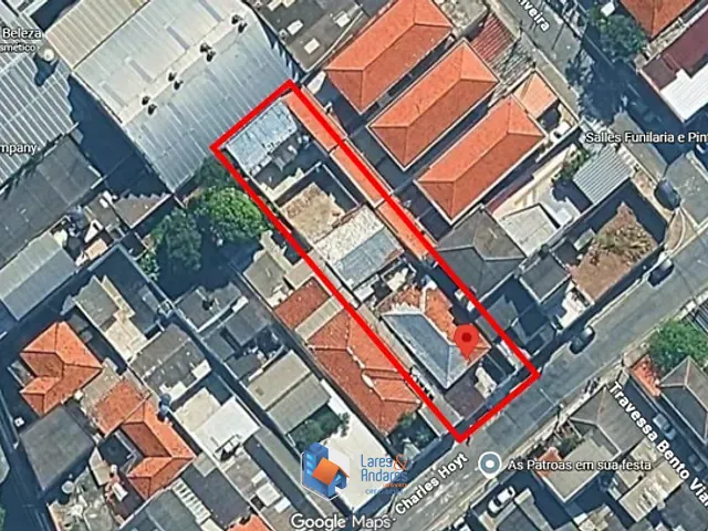 Casa com 500m² 5 quartos e 4 banheiros, à venda, no bairro Vila Fachini em São Paulo