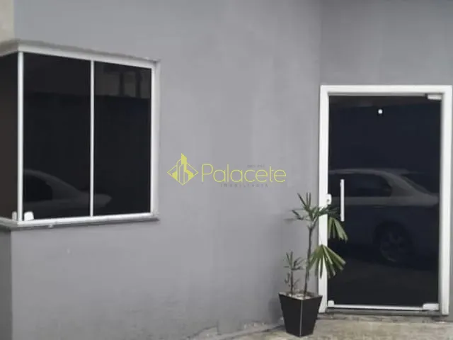 Casa com 231m² 3 quartos e 2 banheiros, à venda, no bairro Parque São Luís em Taubaté