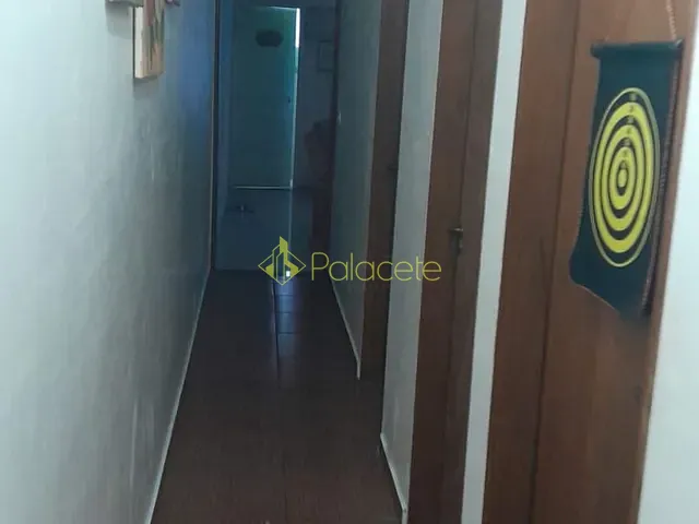 Casa com 231m² 3 quartos e 2 banheiros, à venda, no bairro Parque São Luís em Taubaté