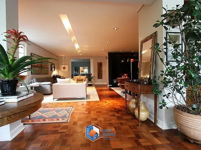 Casa com 501m² 4 quartos e 4 banheiros, à venda, no bairro Jardim América em São Paulo