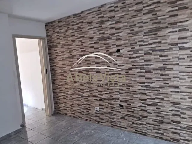 Casa com 70m² 1 quarto e 1 banheiro, para alugar, no bairro Vila Osasco em Osasco