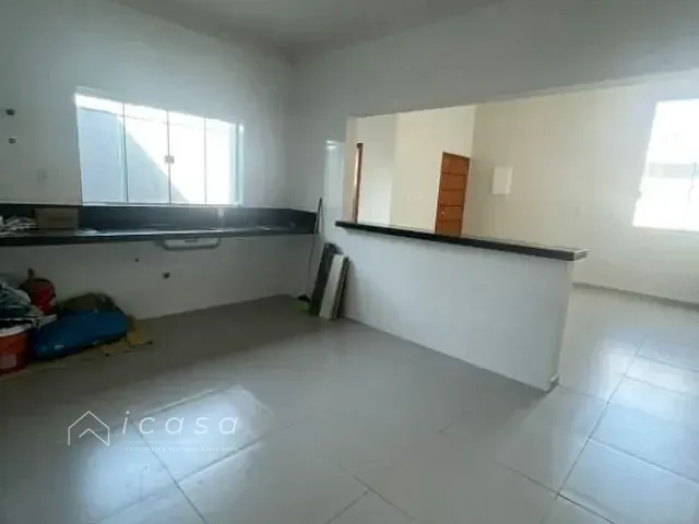 Casa com 175m² 3 quartos e 4 banheiros, à venda, no bairro Parque Residencial Santo André em Caçapava