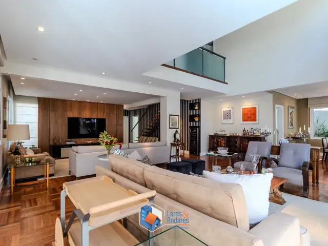Casa com 566m² 4 quartos e 7 banheiros, à venda, no bairro Brooklin Paulista em São Paulo
