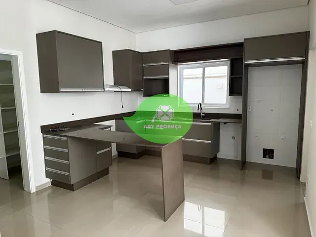Casa com 360m² 3 quartos e 5 banheiros, à venda, no bairro Sunset Condomínio Residencial em Sorocaba