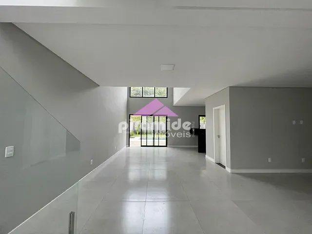 Casa com 360m² 3 quartos e 5 banheiros, à venda, no bairro Floresta em São José dos Campos