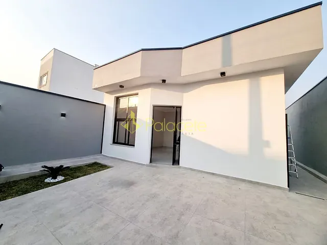 Casa com 175m² 3 quartos e 1 banheiro, à venda, no bairro Loteamento Residencial e Comercial Flamboyant em Pindamonhangaba