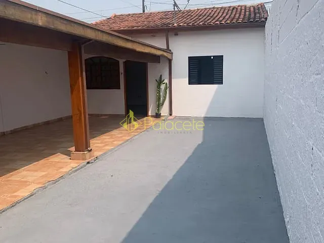 Casa 1 quarto e 1 banheiro, à venda, no bairro Residencial Nova Esperança em Pindamonhangaba