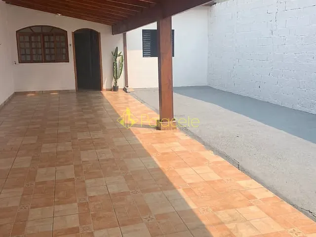 Casa 1 quarto e 1 banheiro, à venda, no bairro Residencial Nova Esperança em Pindamonhangaba