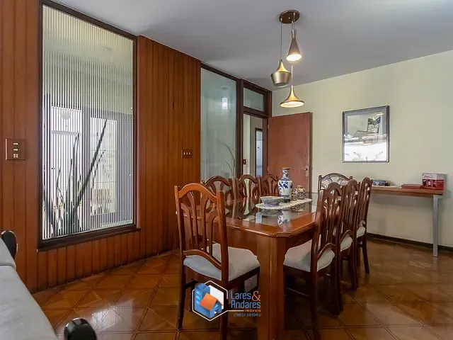 Casa com 315m² 4 quartos e 5 banheiros, à venda, no bairro Planalto Paulista em São Paulo