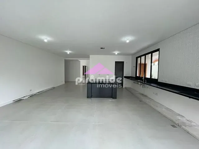 Casa com 700m² 4 quartos e 5 banheiros, à venda, no bairro Urbanova em São José dos Campos