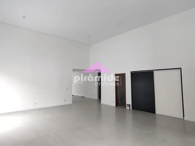 Casa com 700m² 4 quartos e 5 banheiros, à venda, no bairro Urbanova em São José dos Campos