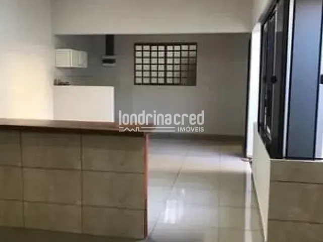 Casa com 253m² 3 quartos e 2 banheiros, à venda, no bairro Jardim Cinquentenário em Ibiporã