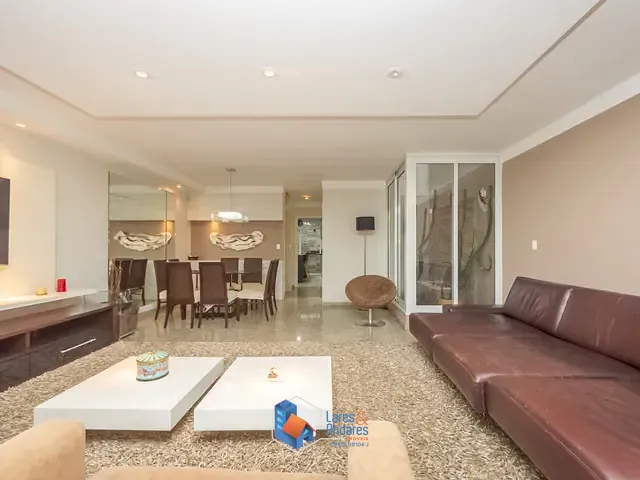 Casa com 384m² 4 quartos e 5 banheiros, à venda, no bairro Vila Bertioga em São Paulo