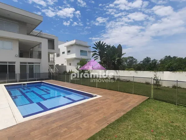 Casa com 820m² 4 quartos e 7 banheiros, à venda, no bairro Urbanova em São José dos Campos