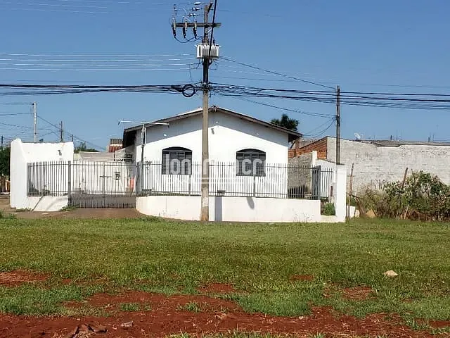 Casa com 328m², à venda, no bairro Jardim dos Estados em Londrina
