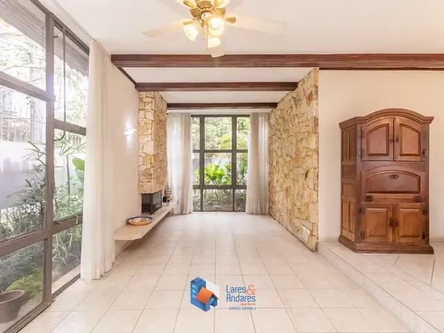 Casa com 400m² 4 quartos e 4 banheiros, à venda, no bairro Alto da Boa Vista em São Paulo