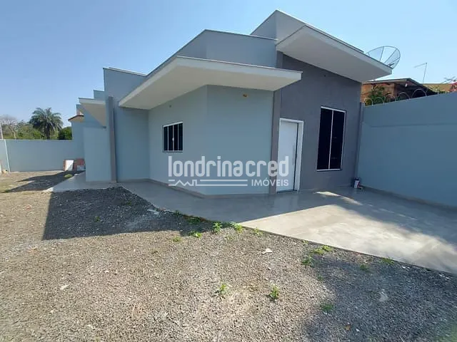 Casa com 200m² 3 quartos e 2 banheiros, à venda, no bairro Jardim Veneza em Londrina