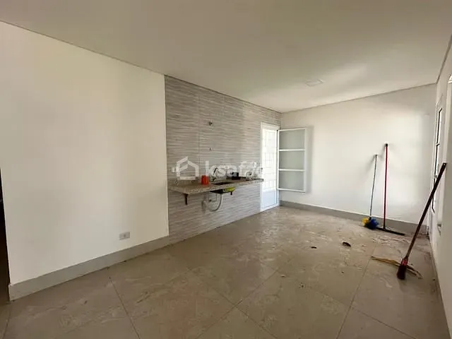Casa com 180m² 2 quartos e 2 banheiros, à venda, no bairro Jardim Montevidéu em Campo Grande
