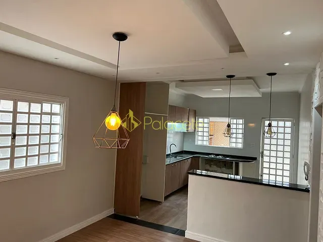 Casa 3 quartos e 2 banheiros, à venda, no bairro Jardim América em Taubaté