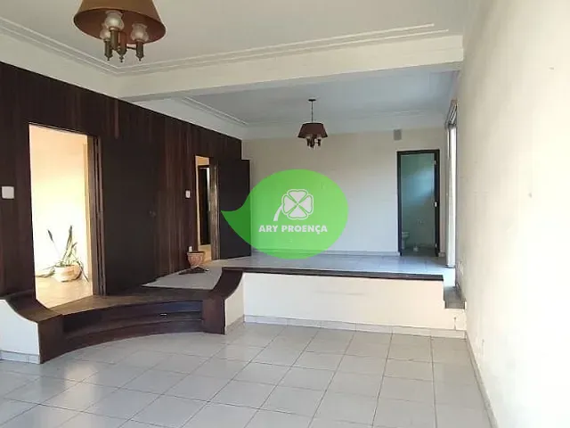 Casa com 600m², à venda, no bairro Jardim Vergueiro em Sorocaba