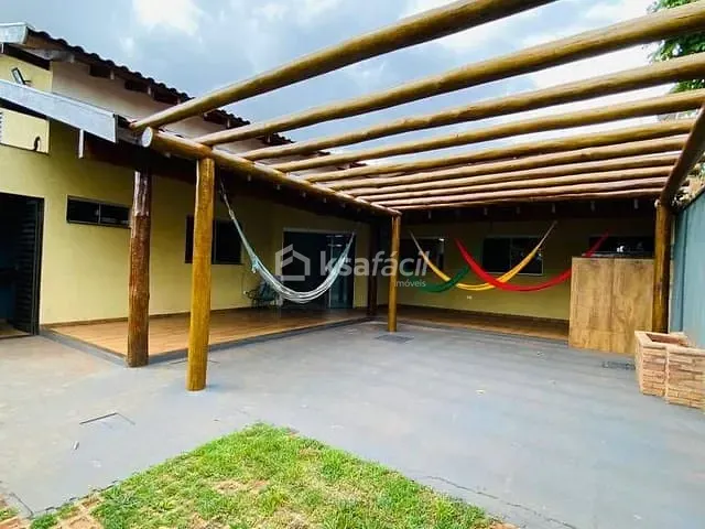 Casa com 360m² 2 quartos e 2 banheiros, à venda, no bairro Vila Marcos Roberto em Campo Grande