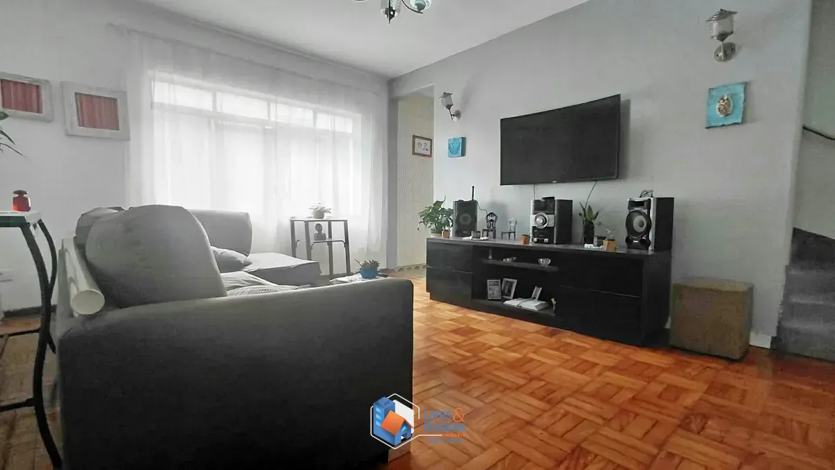 Casa, 3 quartos, 330 m² - Foto 1