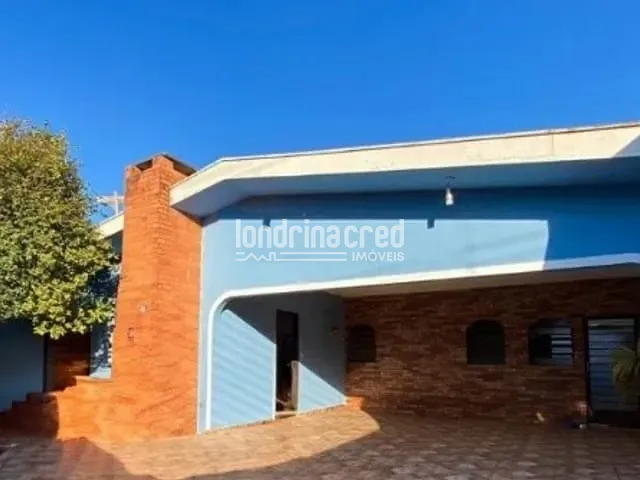 Casa com 318m² 3 quartos e 3 banheiros, à venda, no bairro Santa Rosa em Londrina