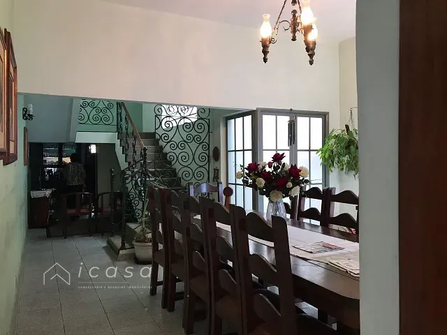 Casa com 364m² 3 quartos e 1 banheiro, à venda ou para alugar, no bairro Vila Resende em Caçapava