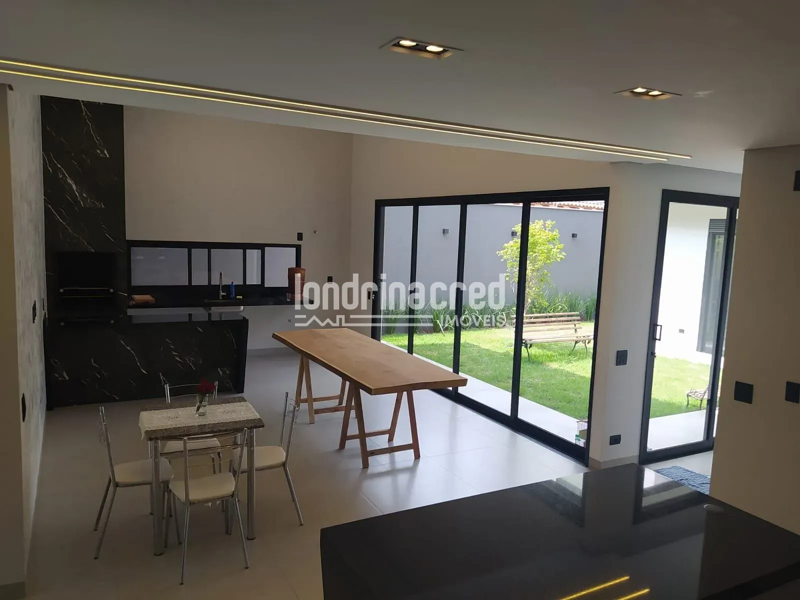 Casa, 3 quartos, 186 m² - Foto 12