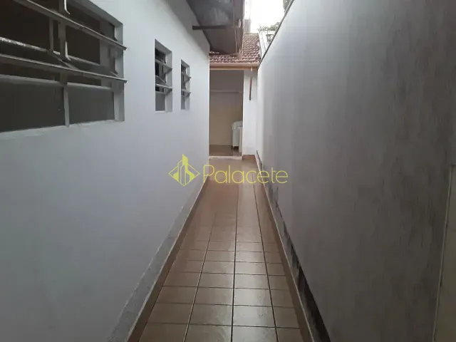 Casa com 300m² 3 quartos e 3 banheiros, à venda, no bairro Jardim Independência em Taubaté