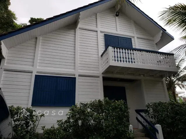 Casa com 600m² 3 quartos e 4 banheiros, à venda, no bairro Santa Rita em Ubatuba