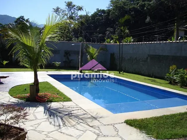 Casa com 2081m² 8 quartos e 9 banheiros, à venda, no bairro Bairro de Camburi em São Sebastião