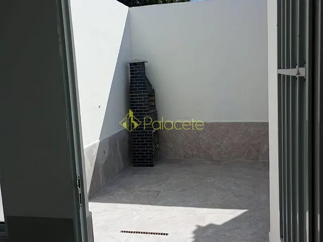 Casa 2 quartos e 2 banheiros, à venda, no bairro Loteamento Residencial e Comercial Araguaia em Pindamonhangaba