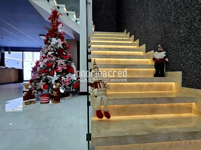 Casa com 250m² 4 quartos e 6 banheiros, à venda, no bairro Condomínio Bella Vitta em Londrina
