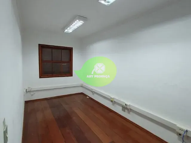 Casa com 228m², à venda, no bairro Jardim Vergueiro em Sorocaba