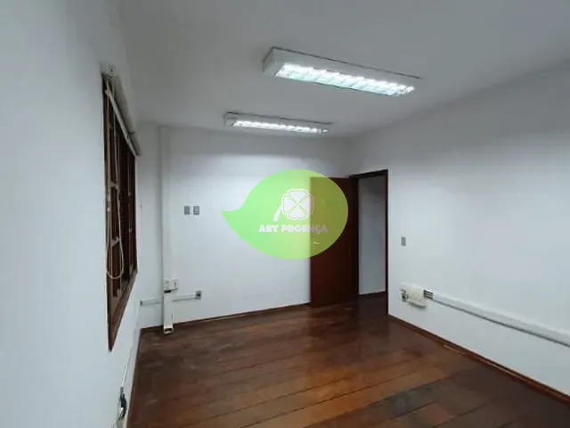 Casa com 228m², à venda, no bairro Jardim Vergueiro em Sorocaba