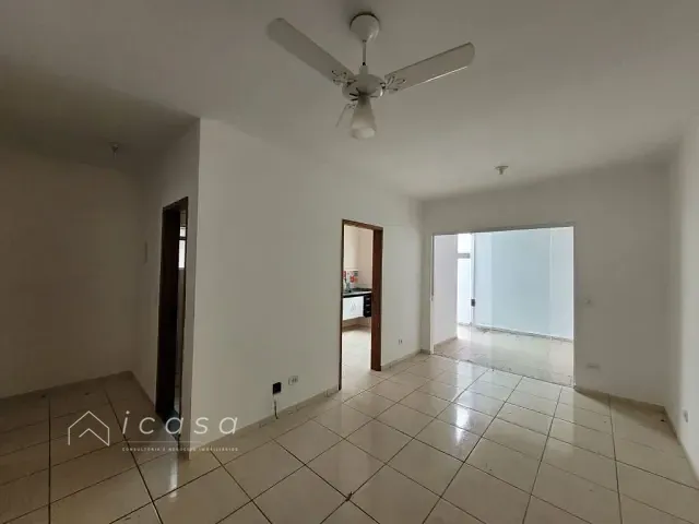 Casa com 126m² 2 quartos e 1 banheiro, à venda, no bairro Vila Bandeirantes em Caçapava