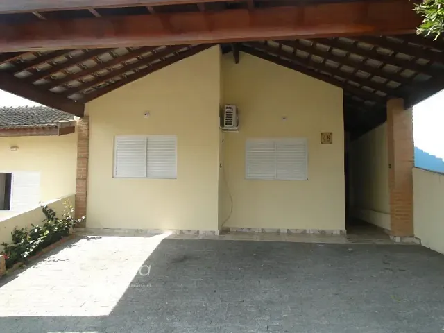 Casa com 126m² 2 quartos e 1 banheiro, à venda, no bairro Vila Bandeirantes em Caçapava