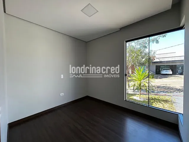 Casa com 126m² 3 quartos e 2 banheiros, à venda, no bairro CONDOMÍNIO MORADA DAS FLORES em Cambé